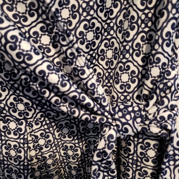 Dana Buchman Cropped Jumpsuit - Picture 4 of 5